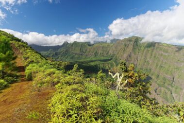 tahiti mountain view at 20mm tamron