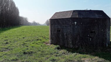 bunker mit panasonic 17mm f:1.7