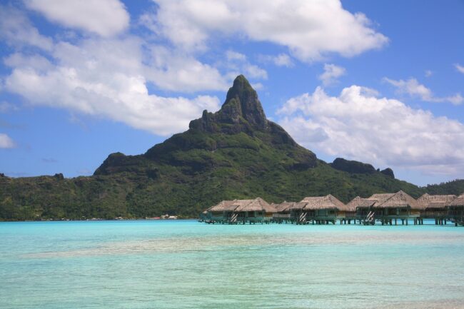 quel hotel pilotis choisir à bora bora