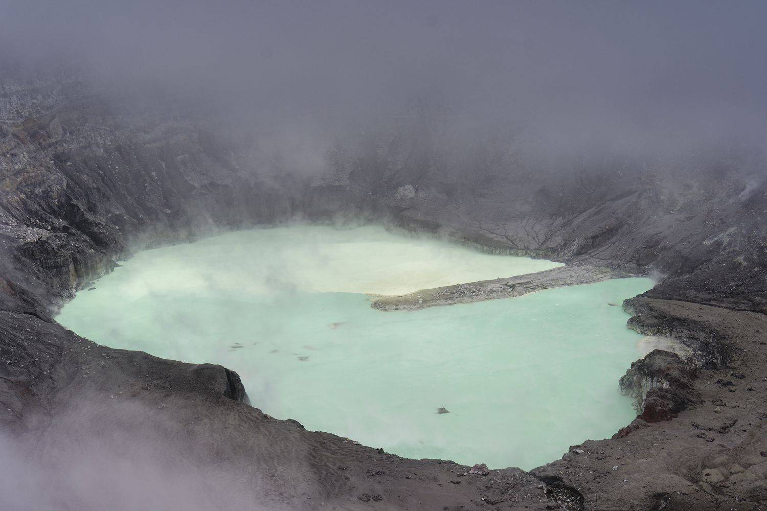 lac vert volcan poas lac du volcan poas