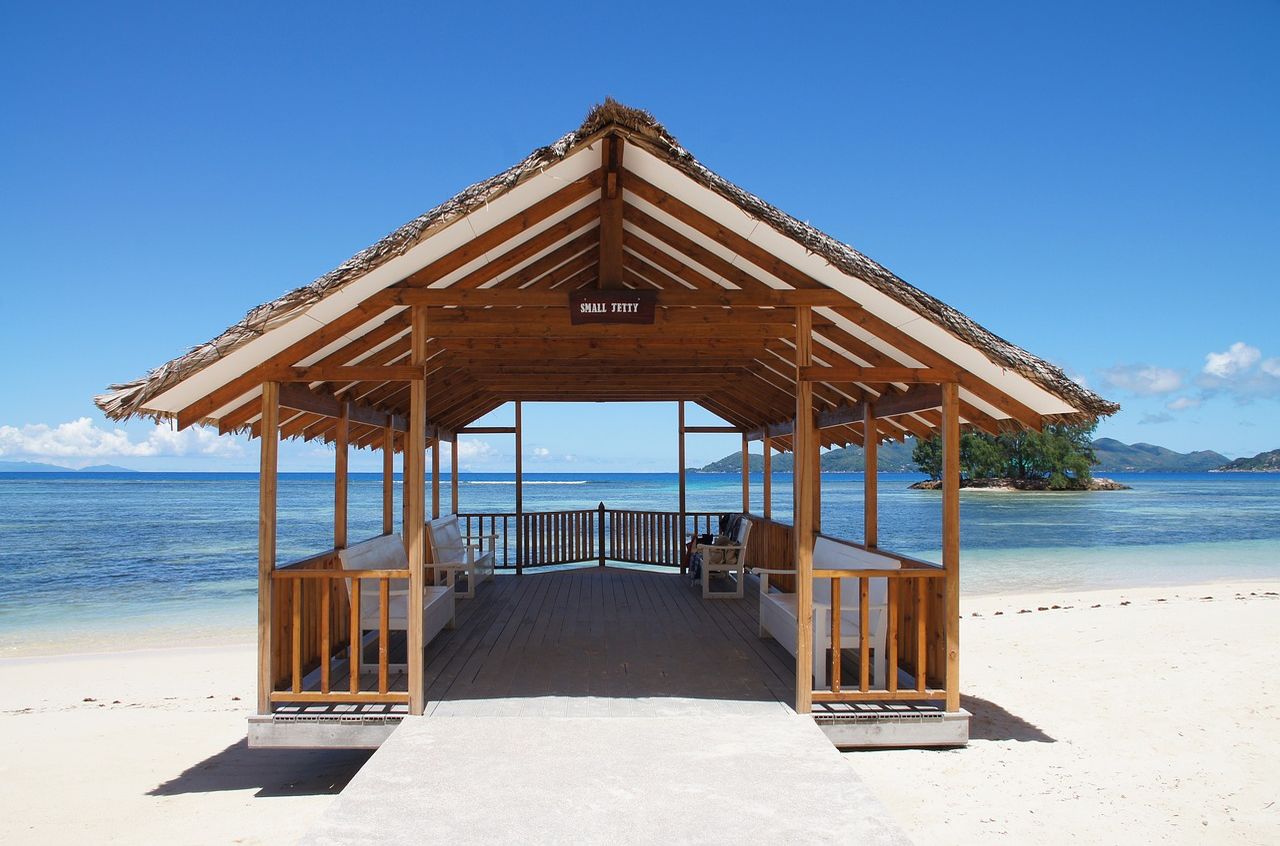 stay by the sea at la digue stay by the sea at la digue