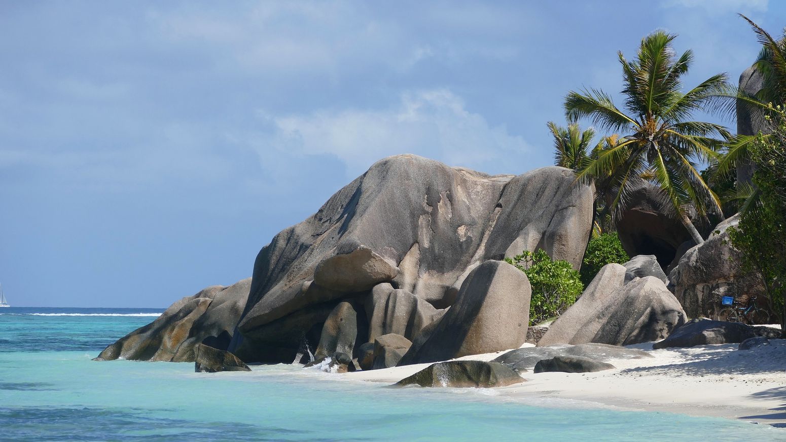 the beautiful beaches at la digue the beautiful beaches at la digue