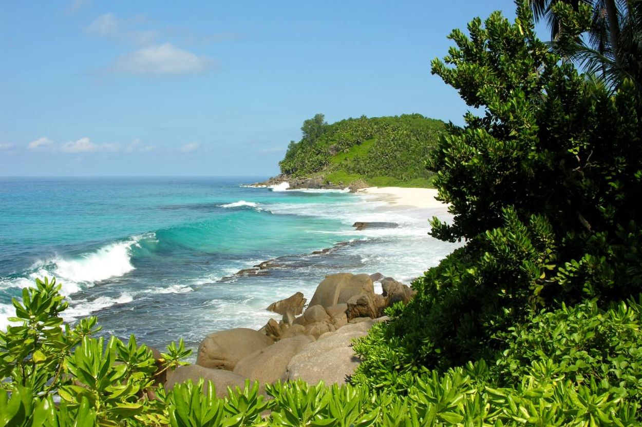 beach of seychelles where to stay in mahé