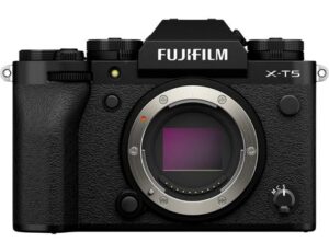 Fujifilm X-T5 APS-C Fujifilm X-T5 APS-C