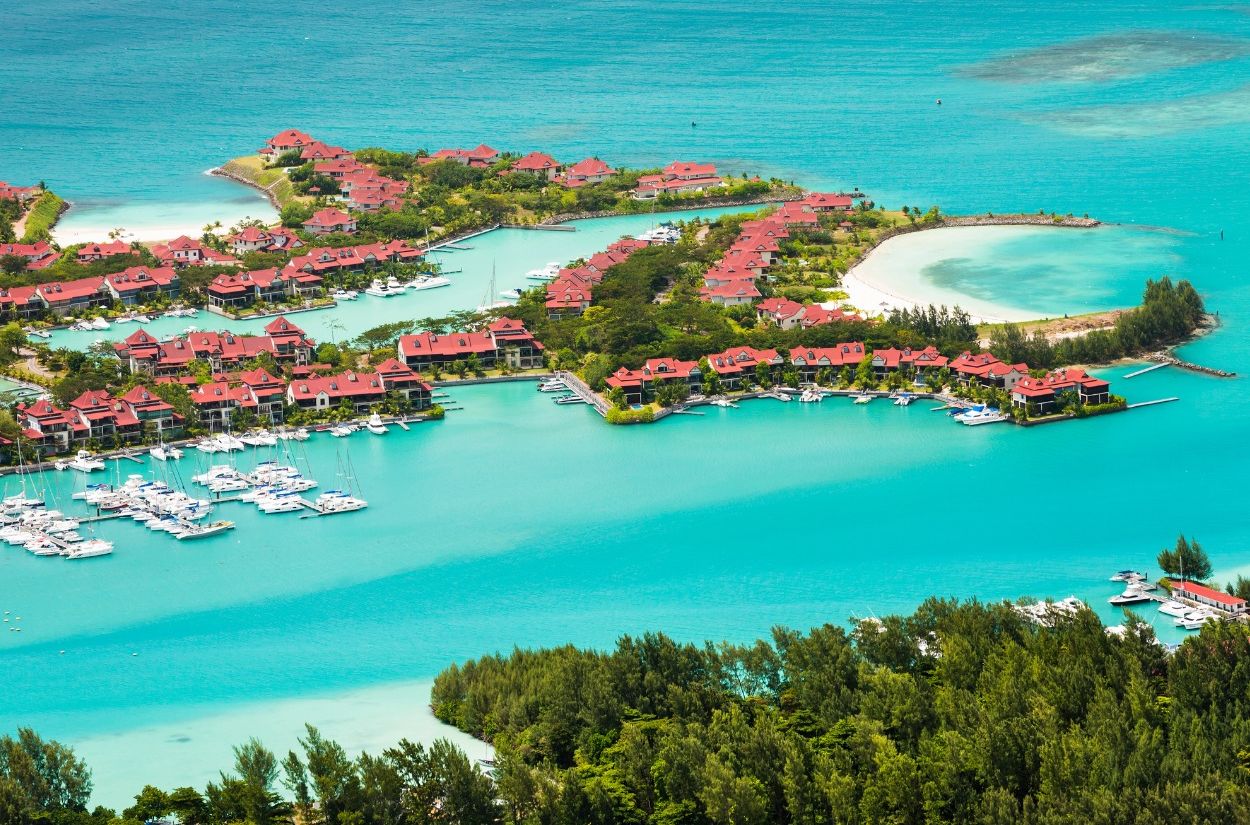 hotels mahé seychelles dormir sur l'île de mahé