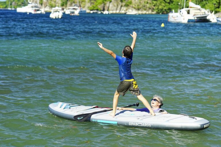 what to do in les saintes paddle and activities in les saintes