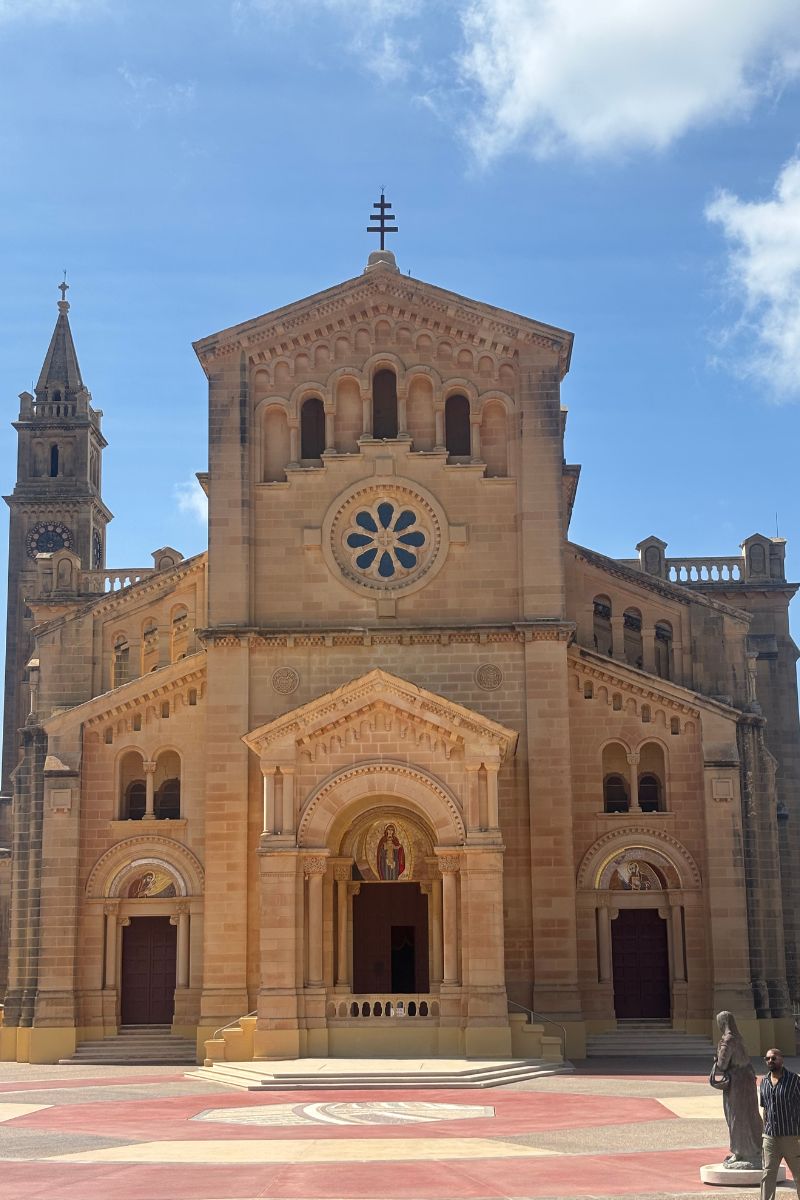 basilique ta' pinu Gozo basilique la plus connue à gozo malte
