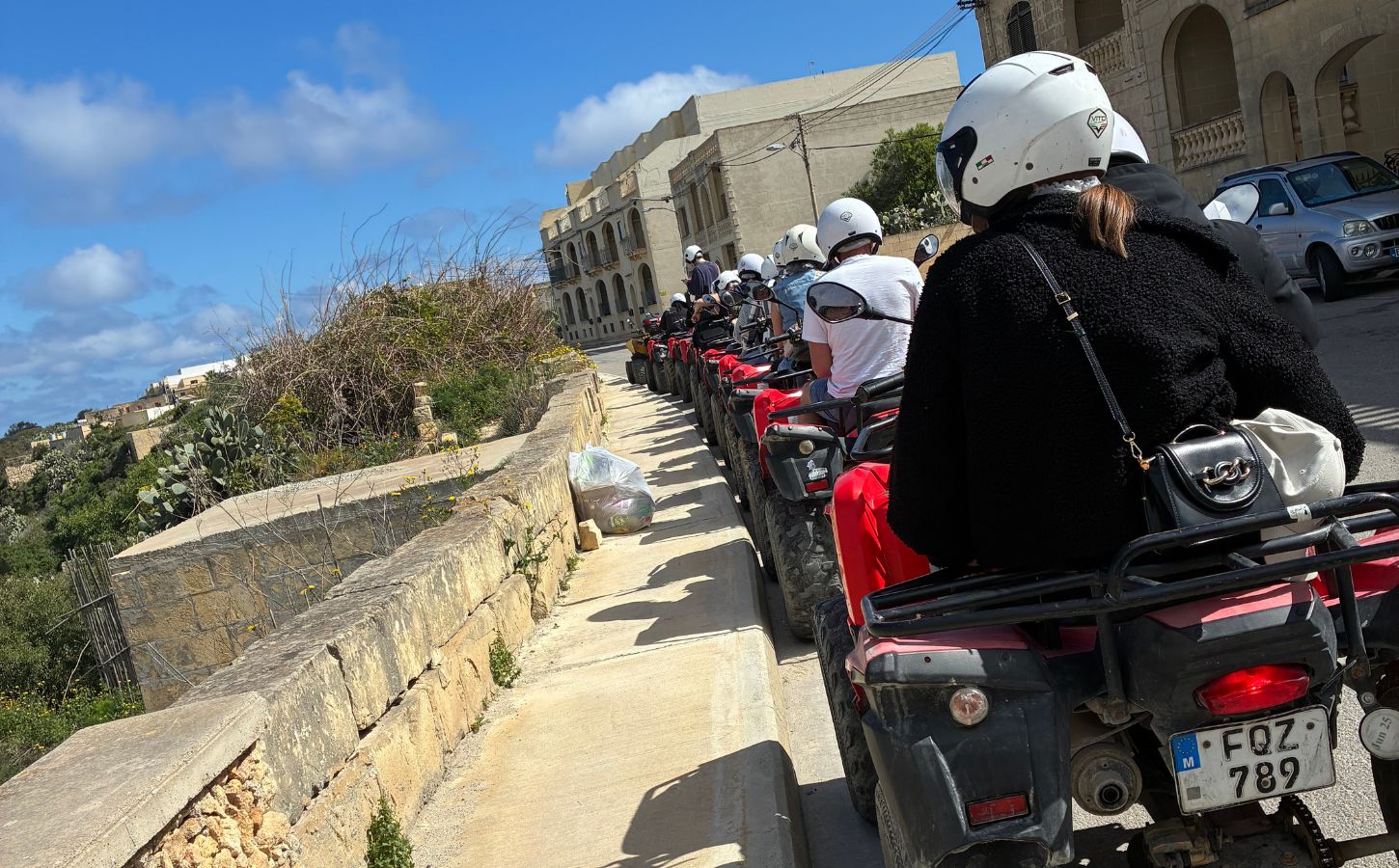 faire du quad à gozo malte se déplacer en quad sur l'île de gozo