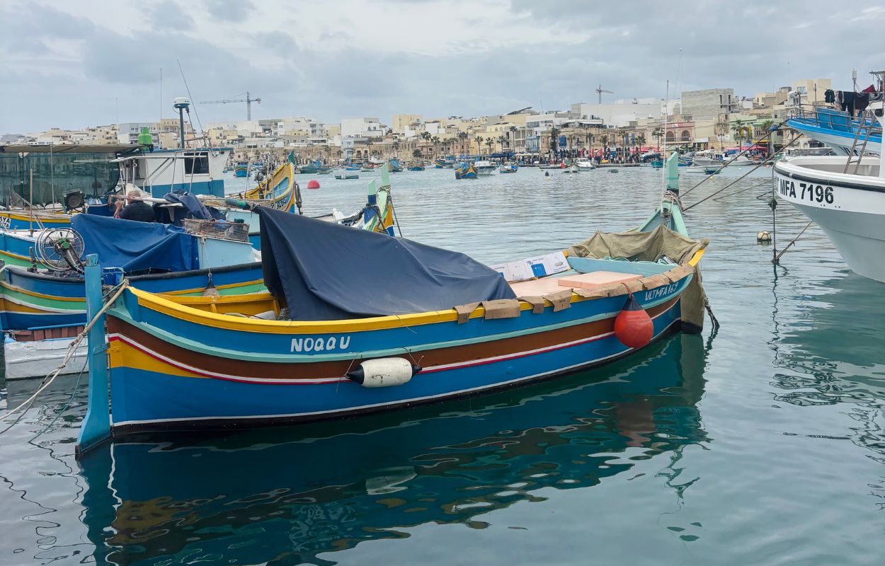 Nach Marsaxlokk Malta fahren fischerstadt auf malta