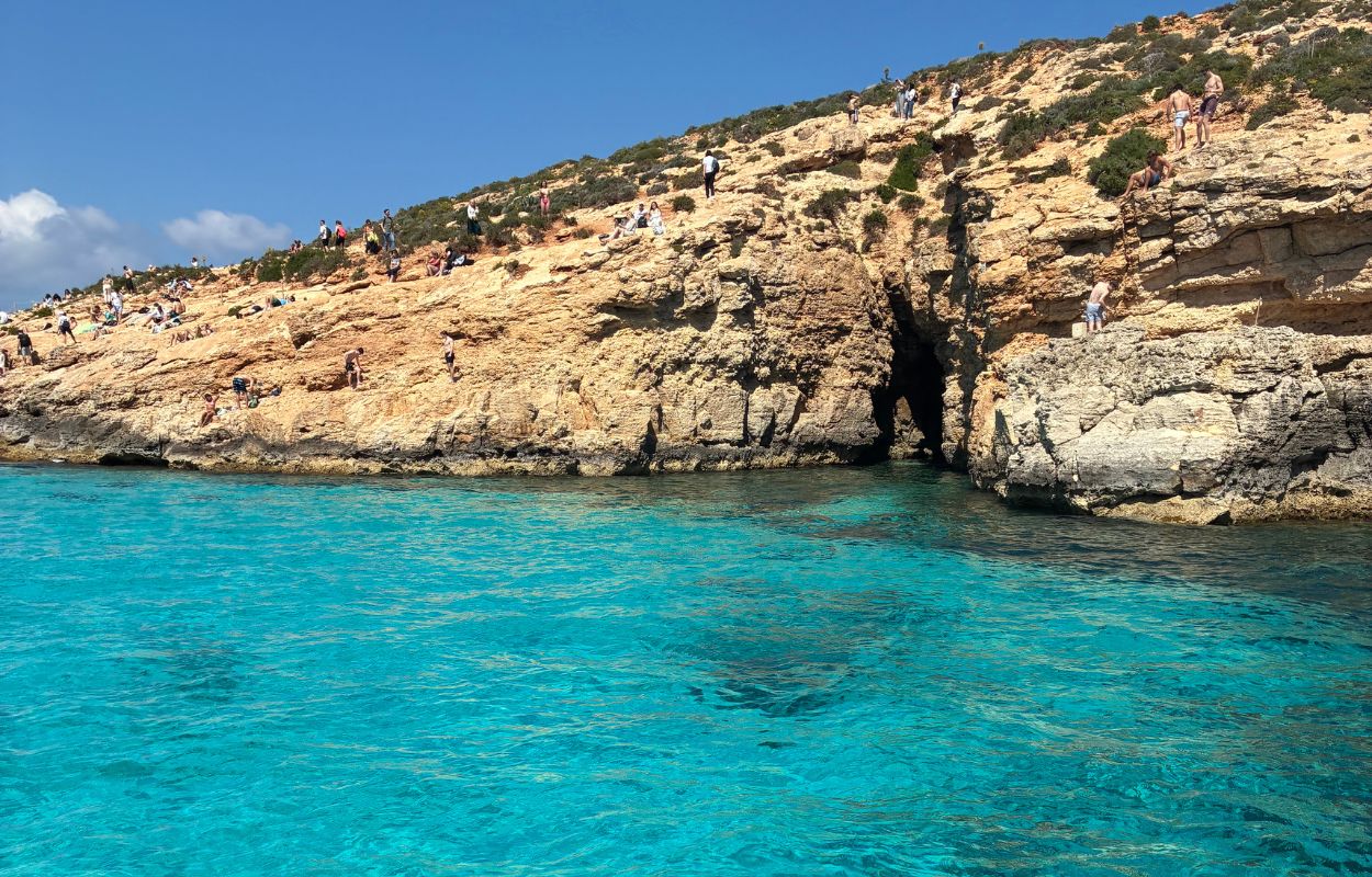 blue lagoon auf comino malta blue lagoon auf malta
