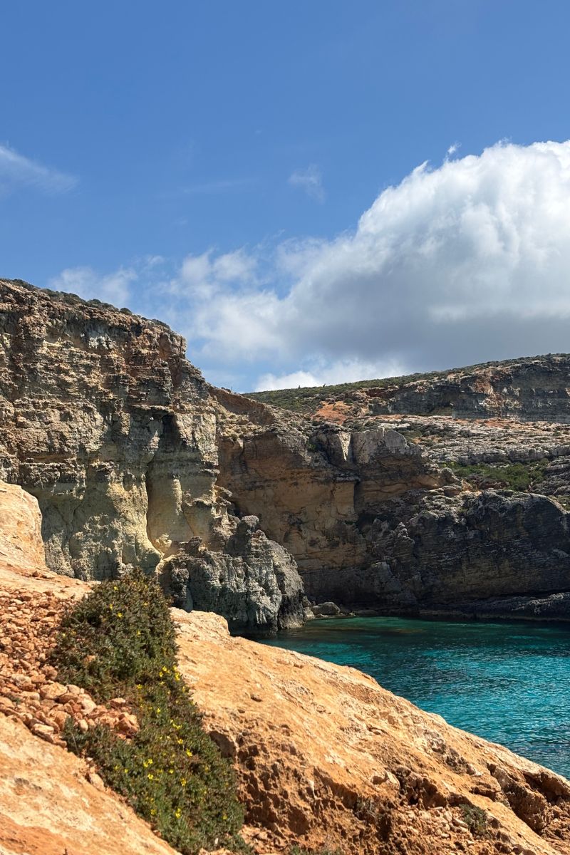 crystal lagoon auf comino wunderschöne bucht crystal lagoon