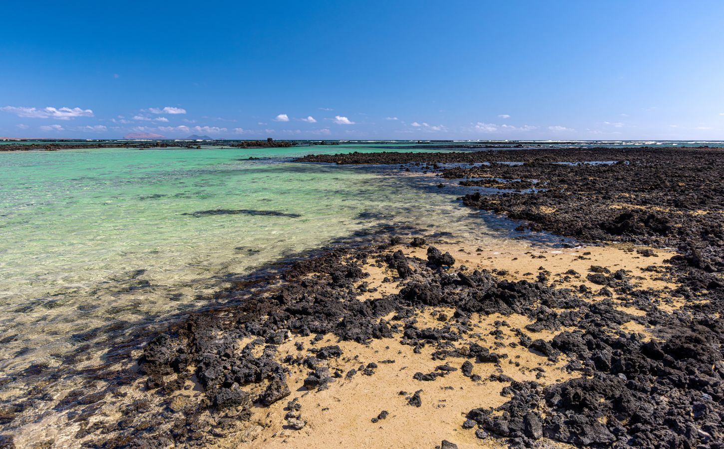 Caletón Blanco auf Lanzarote lanzarote strand