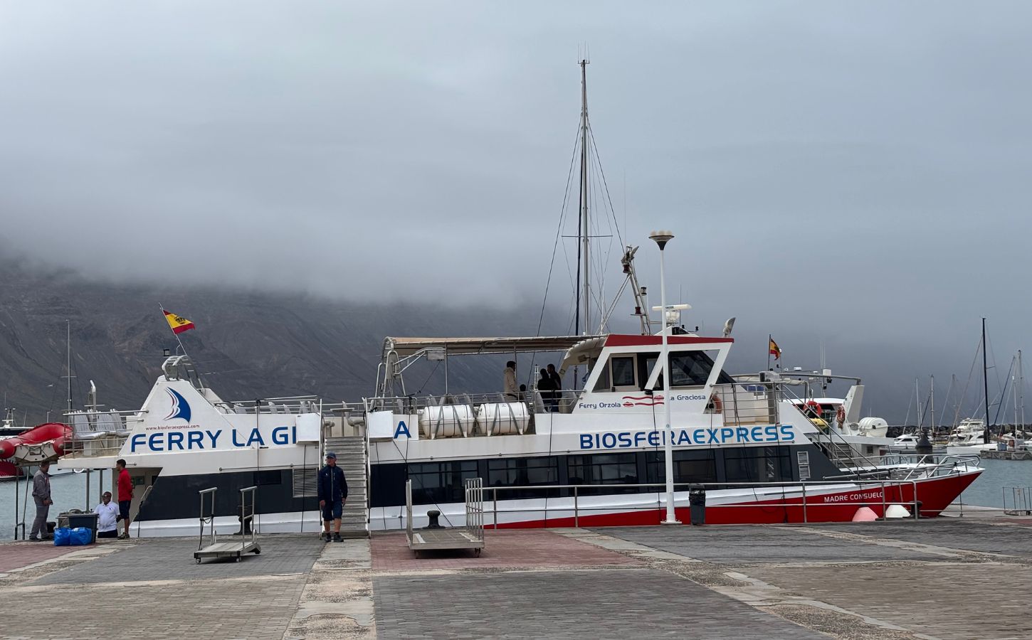 Ferry of Lanzarote La Graciosa go to la graciosa