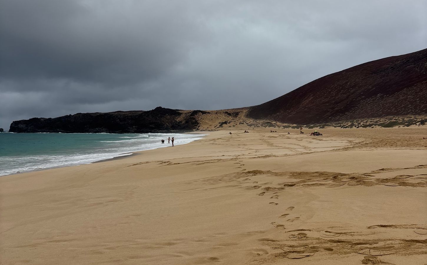 Playa de Las Conchas in la graciosa most beautiful beach on la graciosa