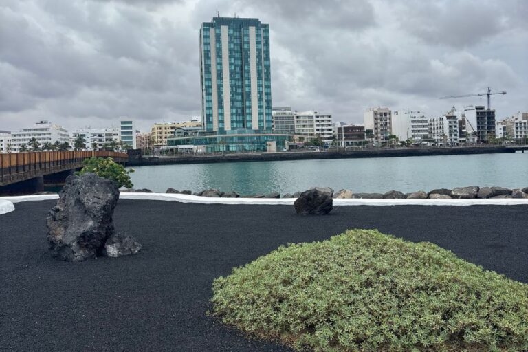 arrecife capitale de lanzarote immeuble arrecife