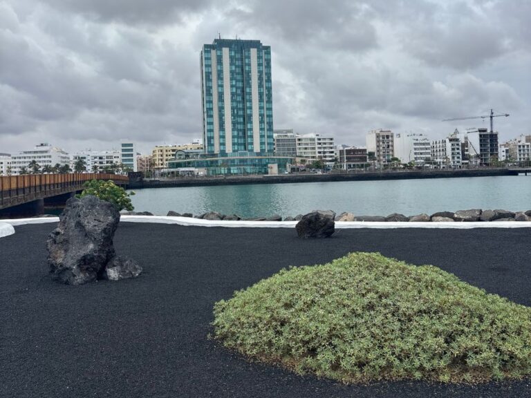 arrecife capitale de lanzarote immeuble arrecife