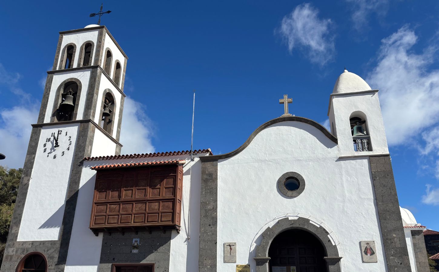 Church of Santiago del Teide stop in santiago del teide