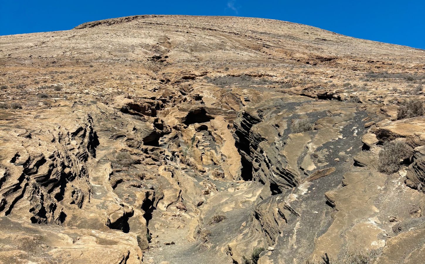 Die Risse auf der Montaña Blanca unumgängliches lanzarote kanarische inseln