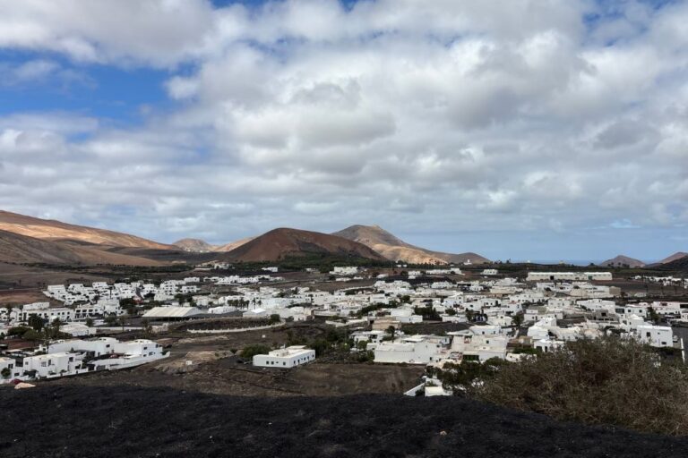 villes lanzarote maisons blanches lanzarote