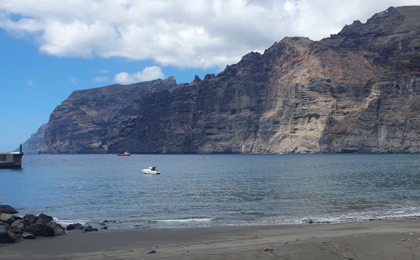 los gigantes auf teneriffa die klippen von los gigantes auf den kanarischen inseln