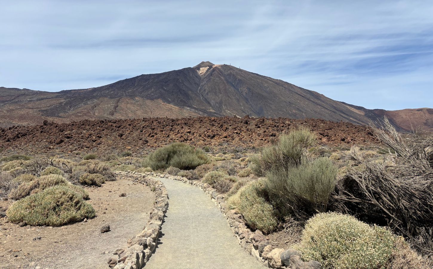 Gipfel des Teide auf Teneriffa roques de garcia auf den kanarischen inseln