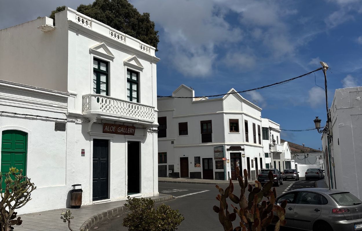 se garer à lanzarote petite ville du nord de lanzarote