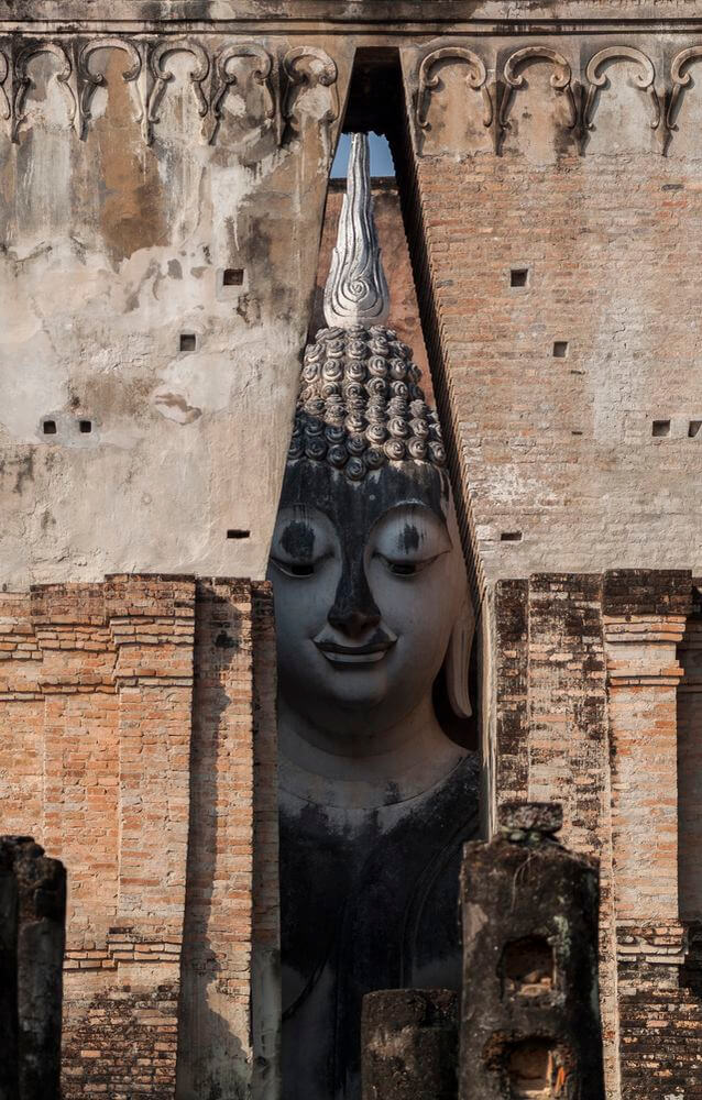 Templo Wat Si Chum, Sukhothai Parque Histórico de Sukhothai, Tailandia