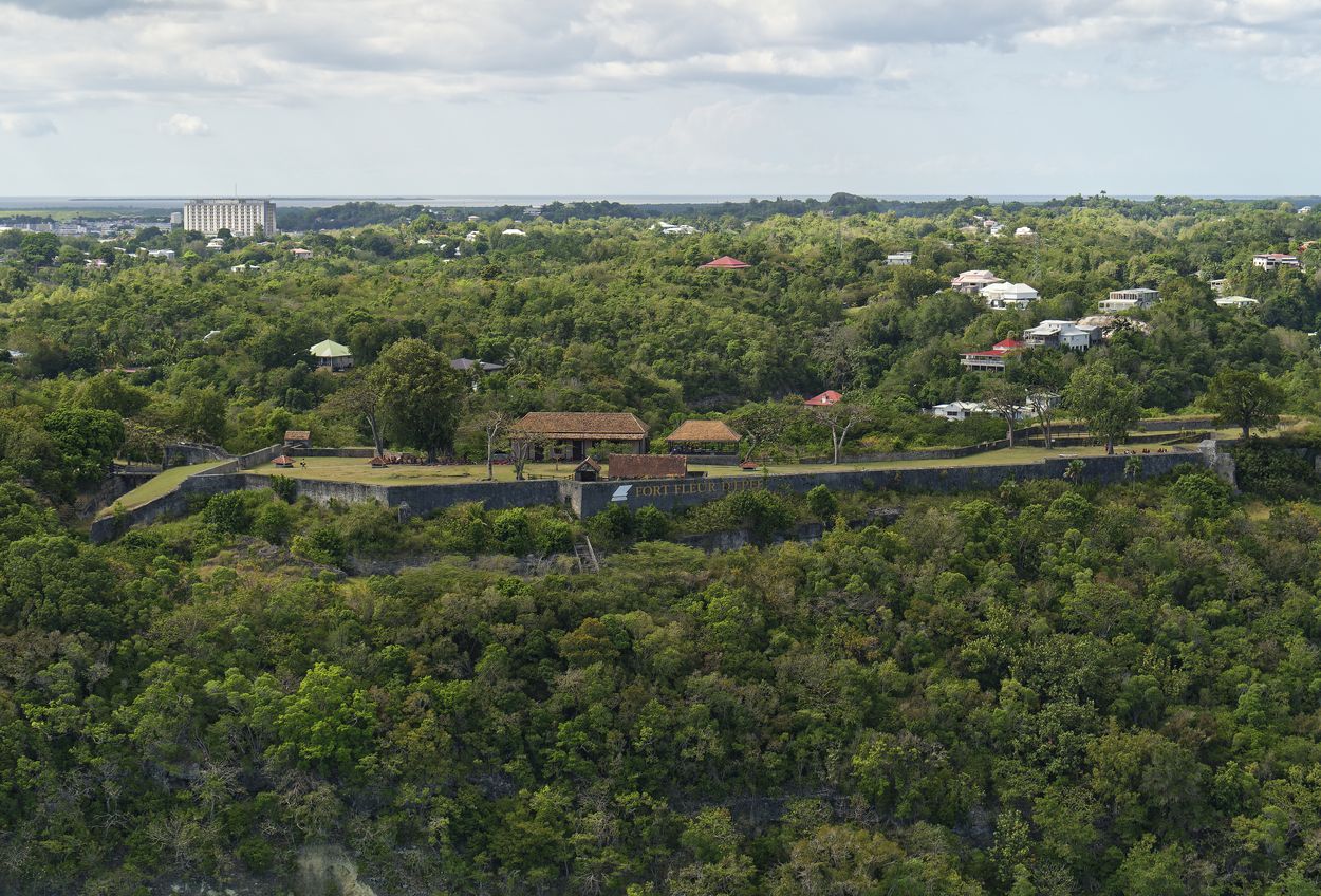 Blick auf das Fort Fleur d’Épée Fort Fleur d’Épée Schlucht