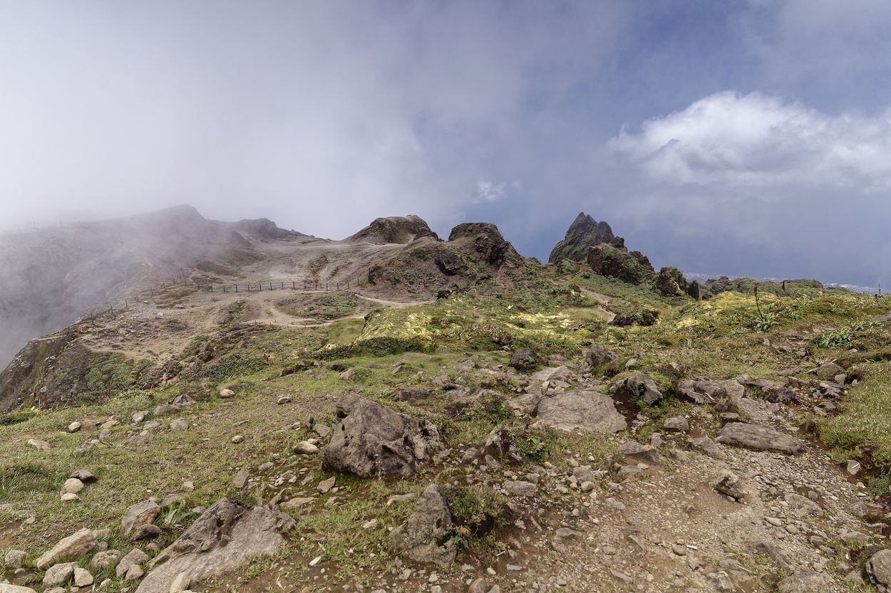 Blick auf den Soufrière-Krater Blick auf den Soufrière-Krater