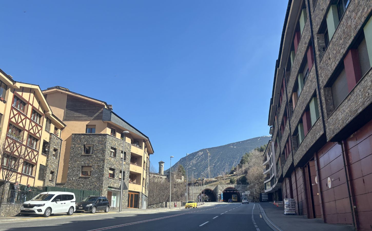 getting around by bus in Andorra taking the bus in Andorra