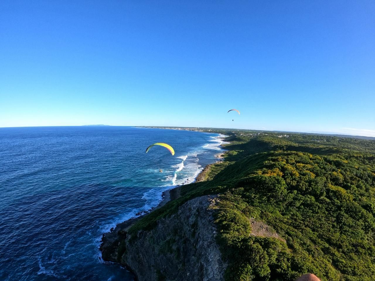 aerial view of Le Moule cliff paragliding cliffs