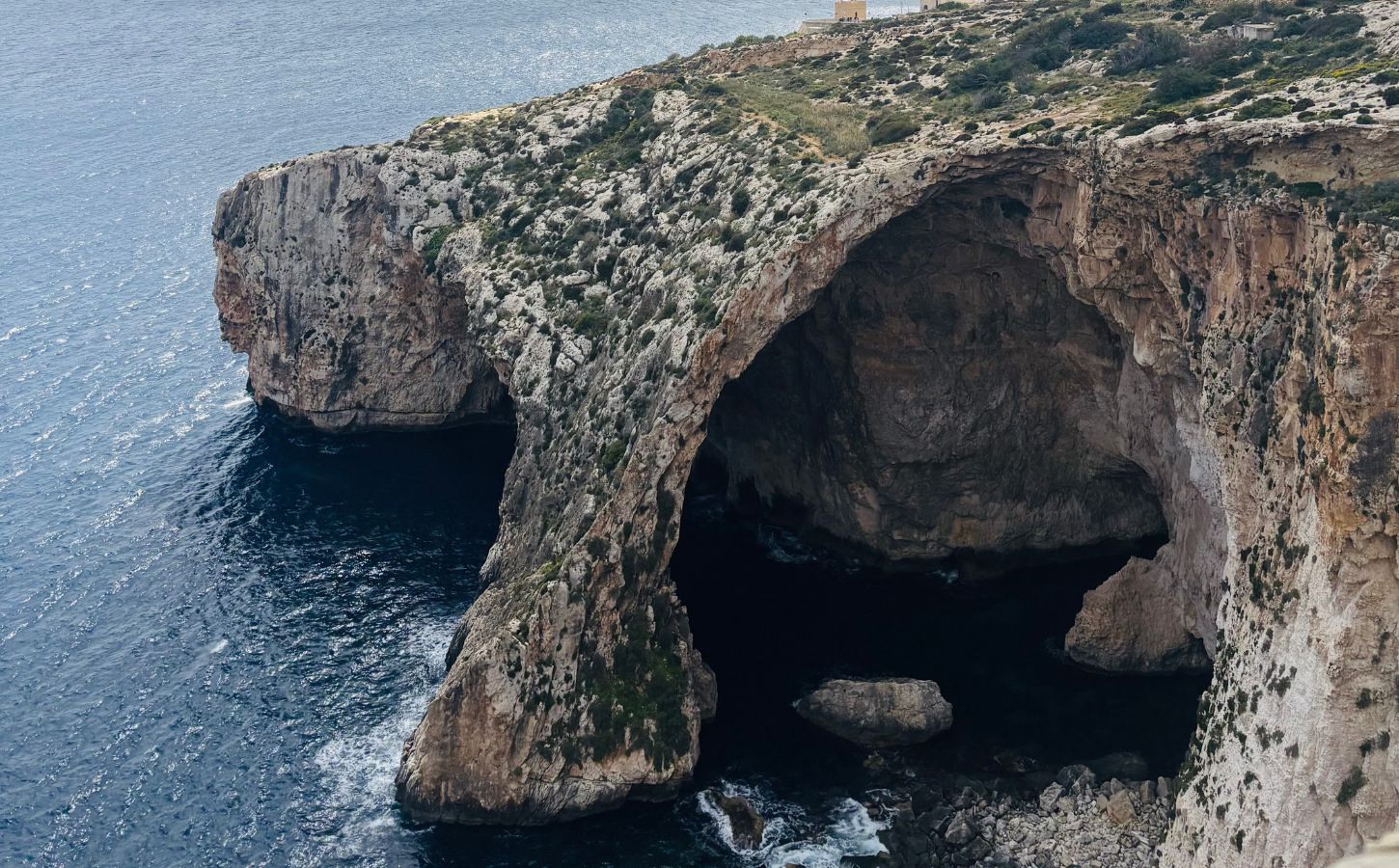 La Gruta Azul, un imprescindible en Malta imprescindible en Malta