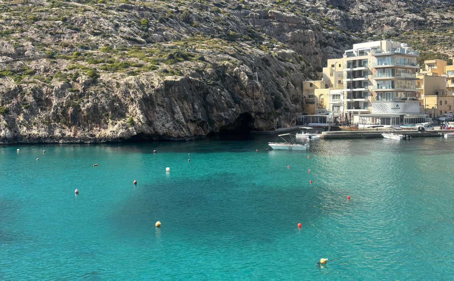 Bahía de Xlendi en Gozo Bahía de Xlendi en Gozo, Malta
