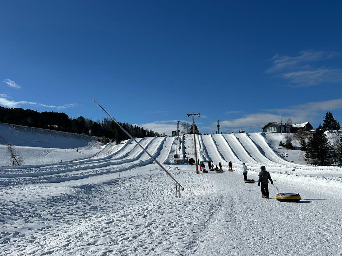 actividades en mont tremblant Actividades divertidas en el snow tubing de Mont Tremblant
