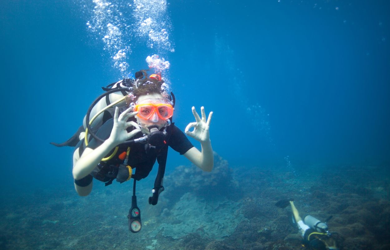 curso de buceo introductorio en Malta primera experiencia de buceo en Malta