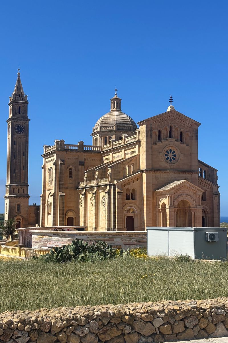 Basílica de Ta' Pinu, Gozo, Malta basílica de Ta' Pinu