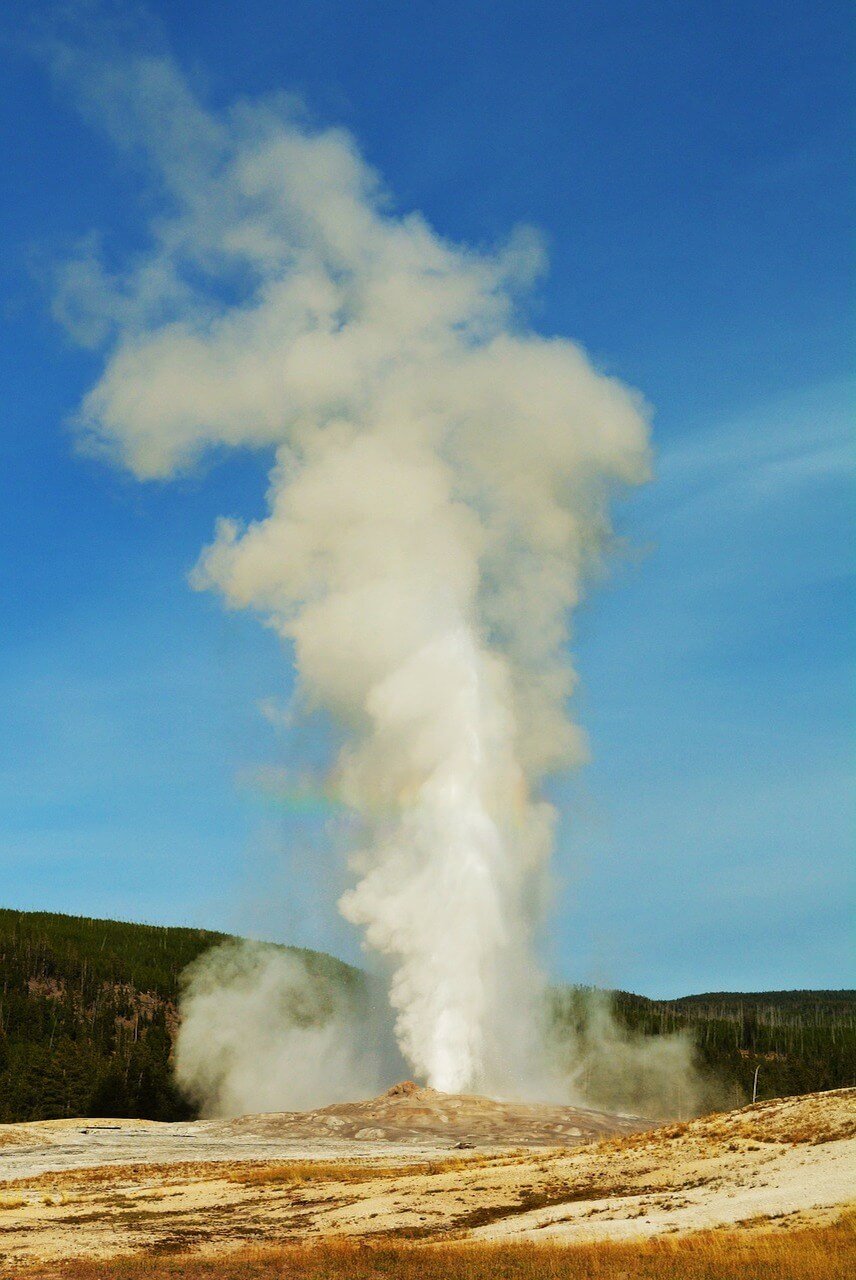 Géiseres en el Parque Nacional de Yellowstone géiser del Parque Nacional de Yellowstone