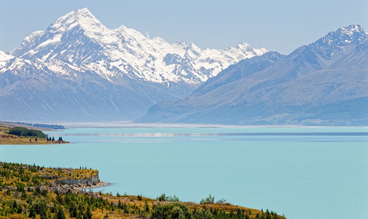 paisaje clásico en un viaje por carretera en Nueva Zelanda zona de Pukaki durante mi viaje por carretera
