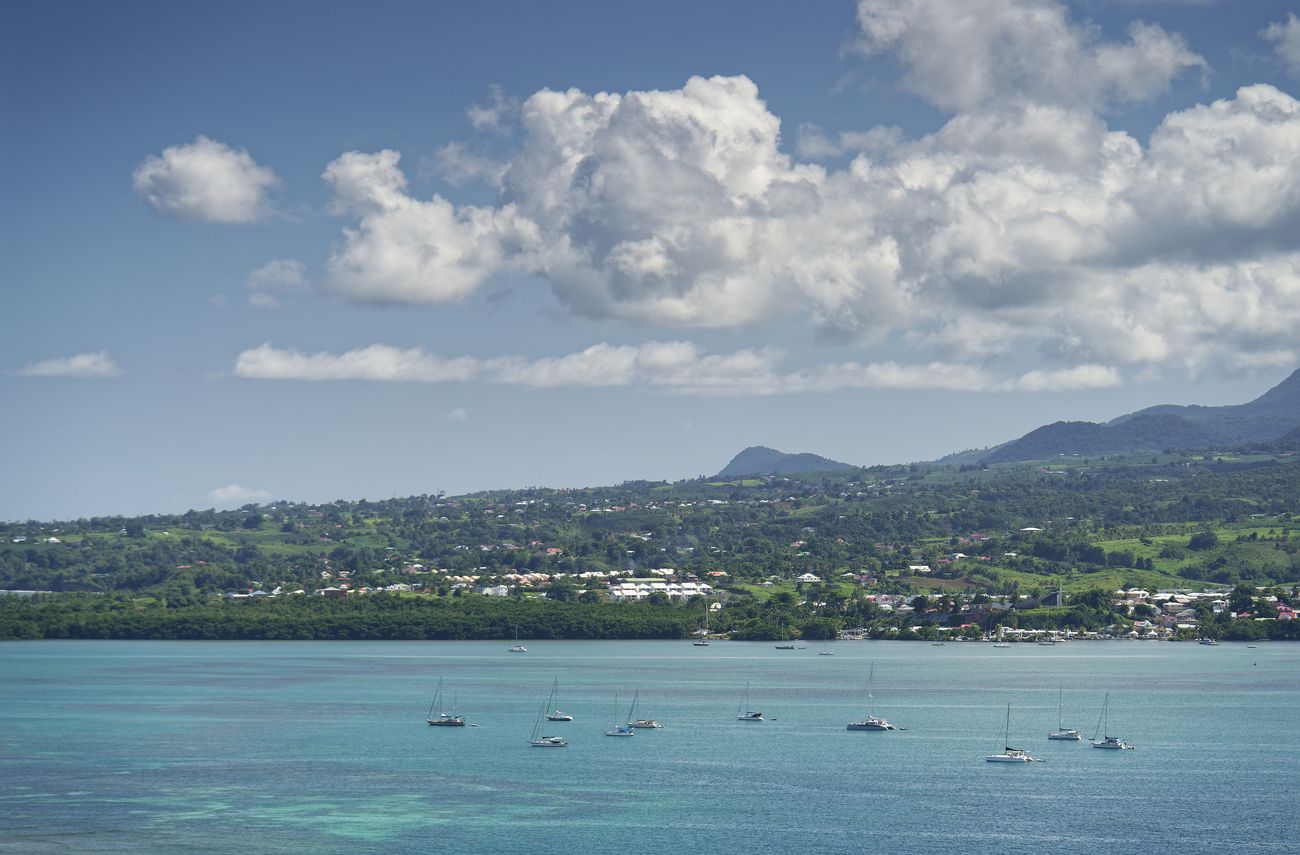 vista de la laguna y de Basse-Terre vista de Basse-Terre