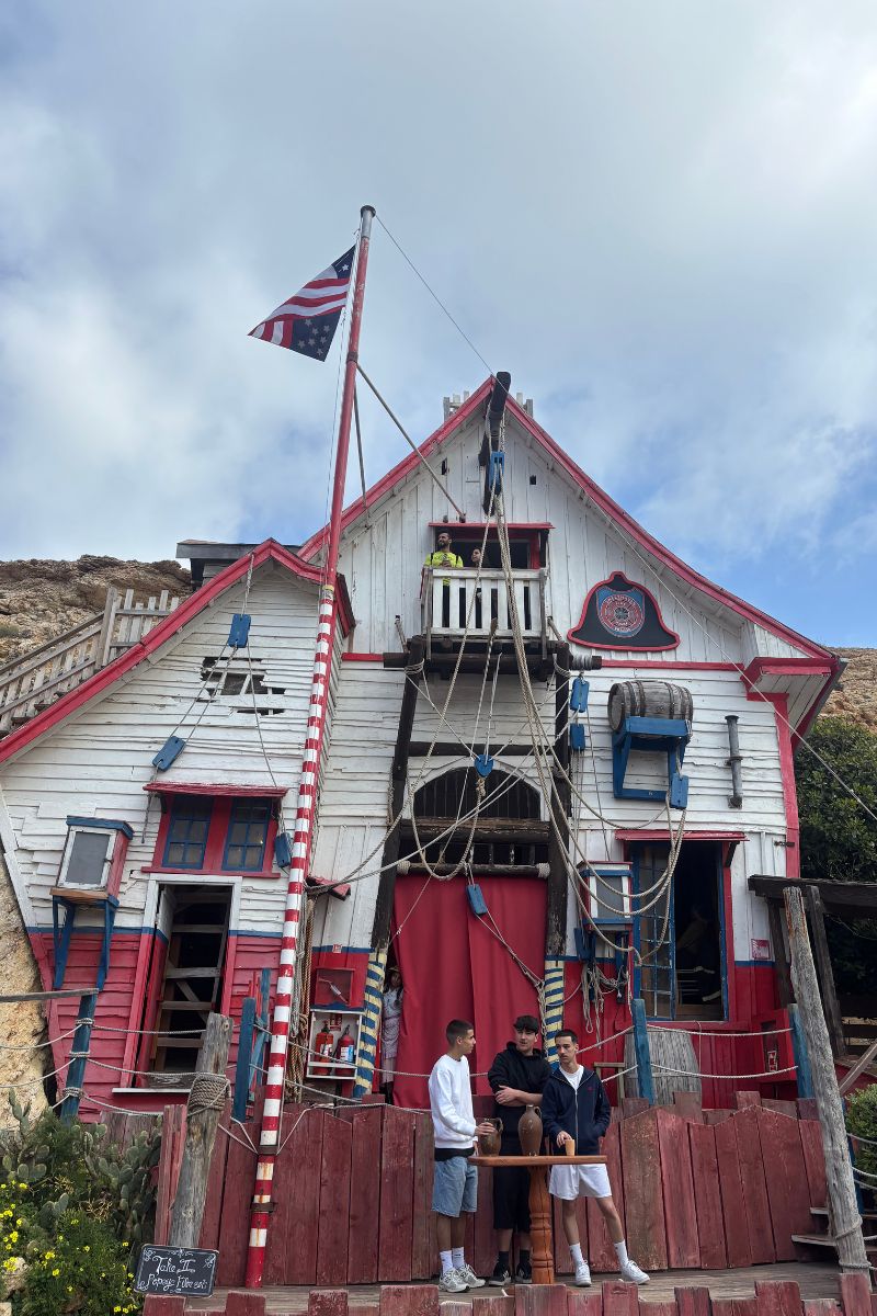 casa en el pueblo de Popeye visita el pueblo de Popeye