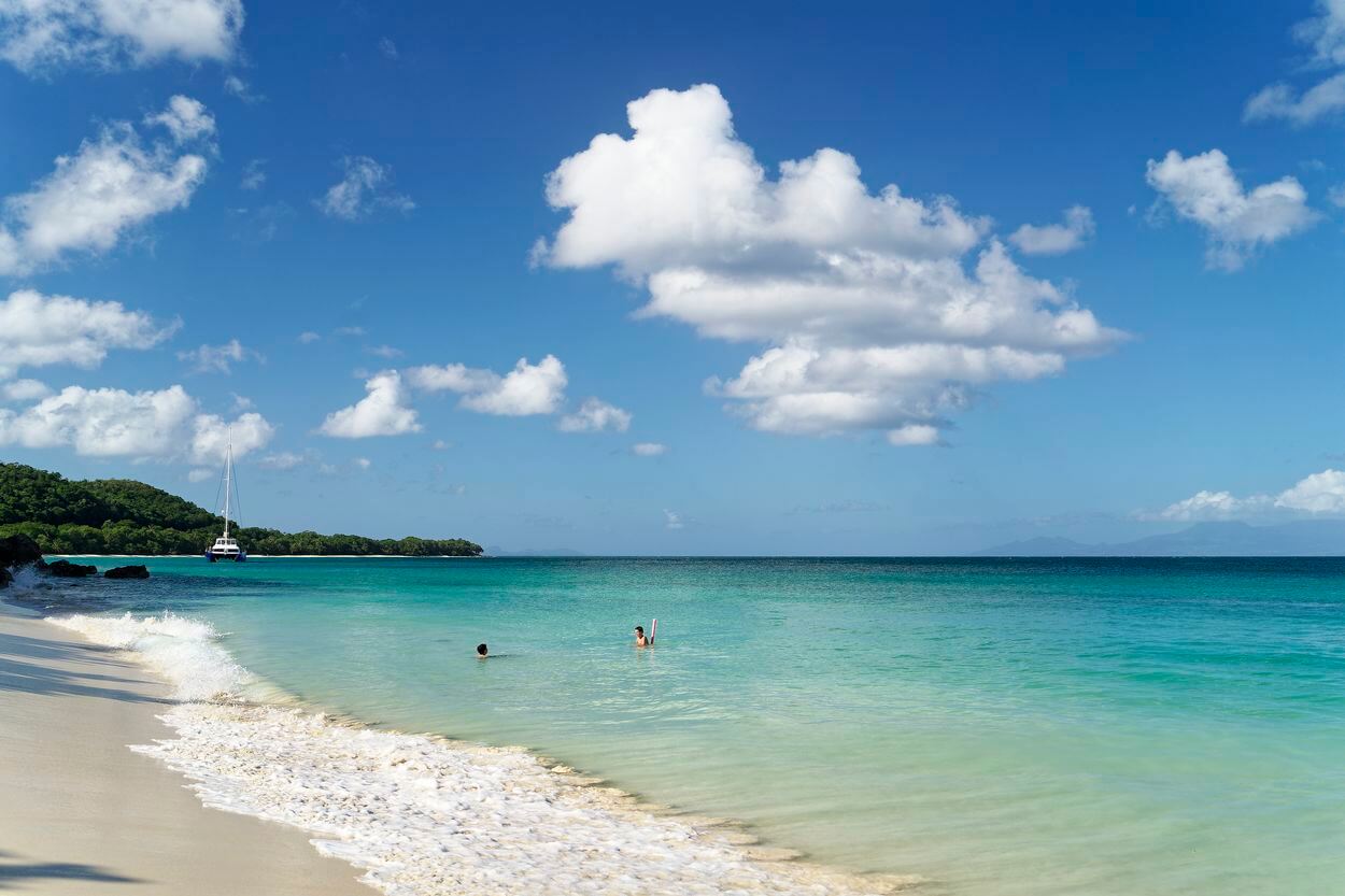 playa de l’Anse Canot en Marie-Galante playa de ensueño en Marie-Galante