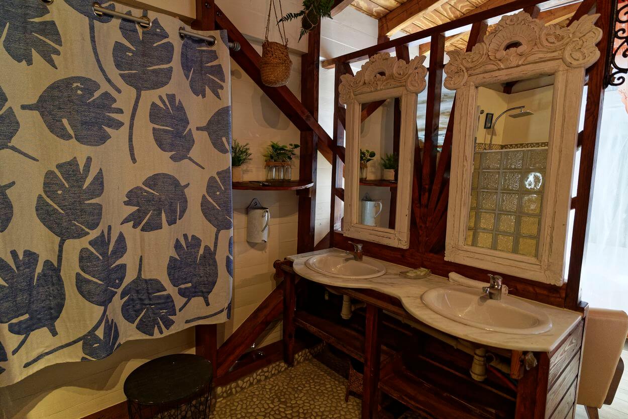 baño de villa 2 baño de villa