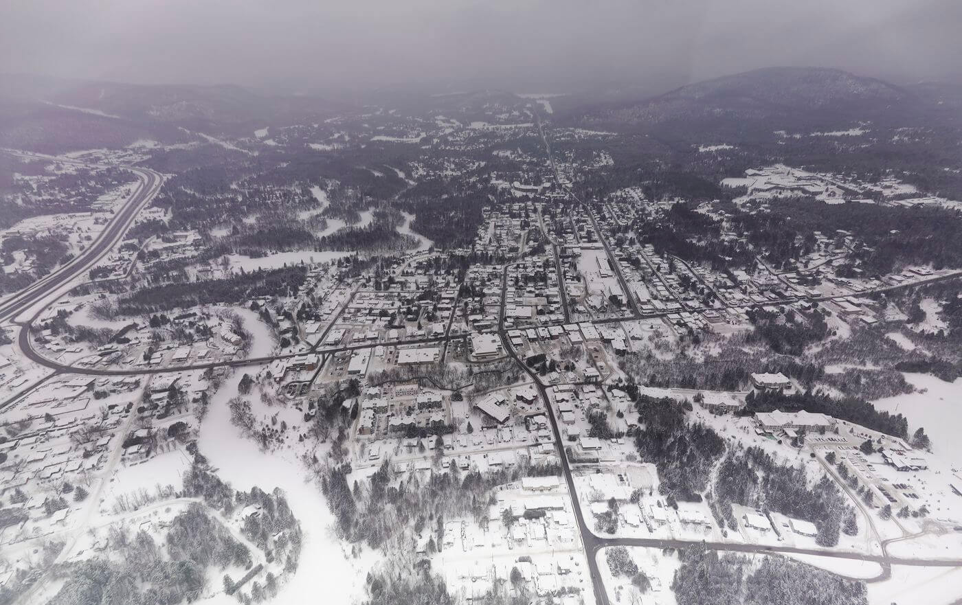 vista aérea vista aérea de Mont Tremblant, Laurentides, Quebec