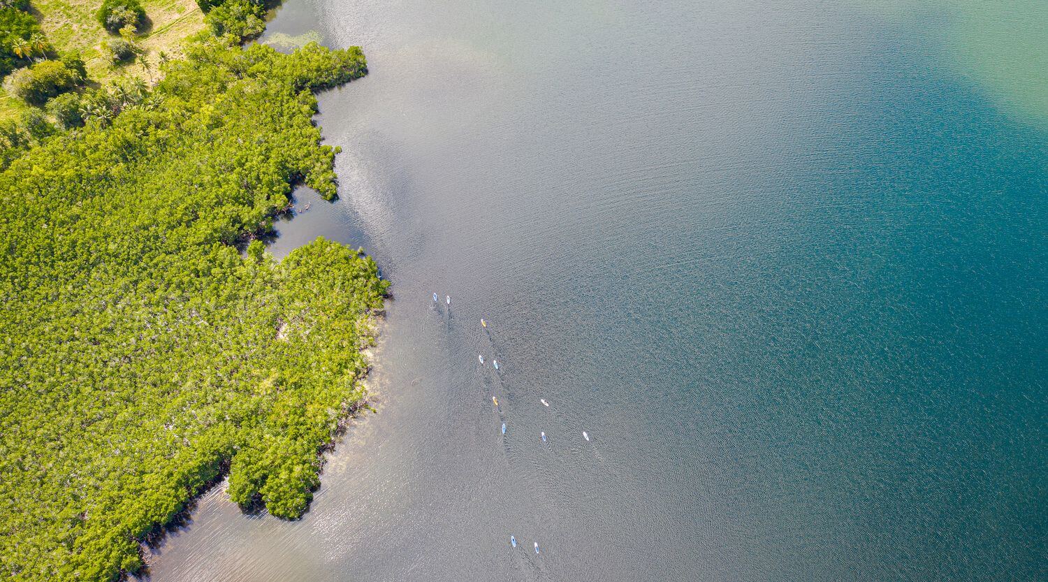 vista con dron de la zona de paddle vista con dron de la zona de paddle