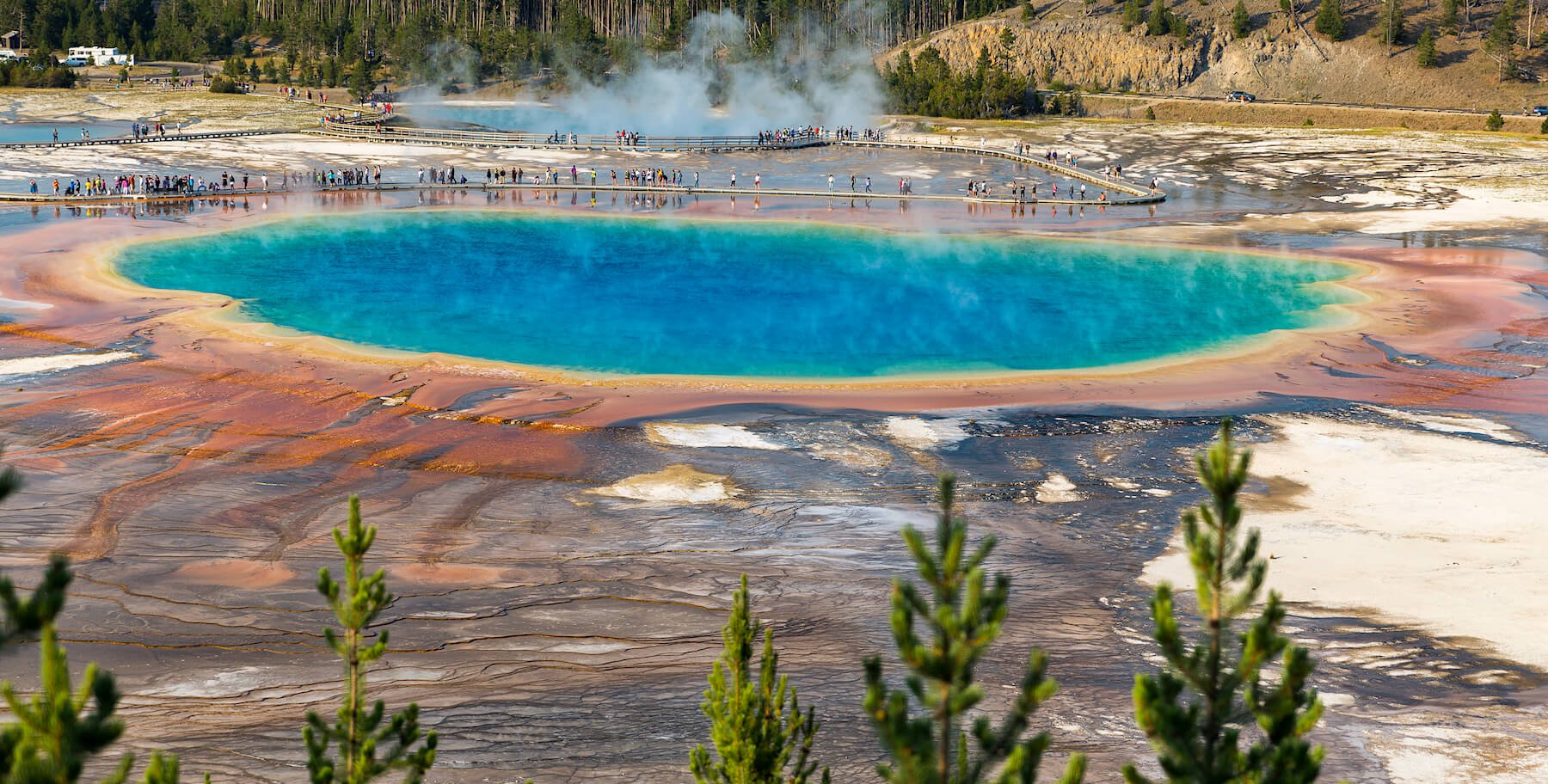Parque Nacional de Yellowstone y punto caliente Gran Fuente Prismática en el Parque Nacional de Yellowstone