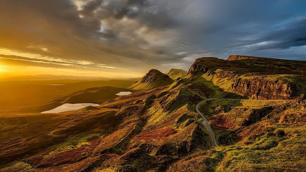 Wie man einen großartigen Sonnenuntergang fotografiert Wie man bei Sonnenuntergang ein großartiges Foto macht