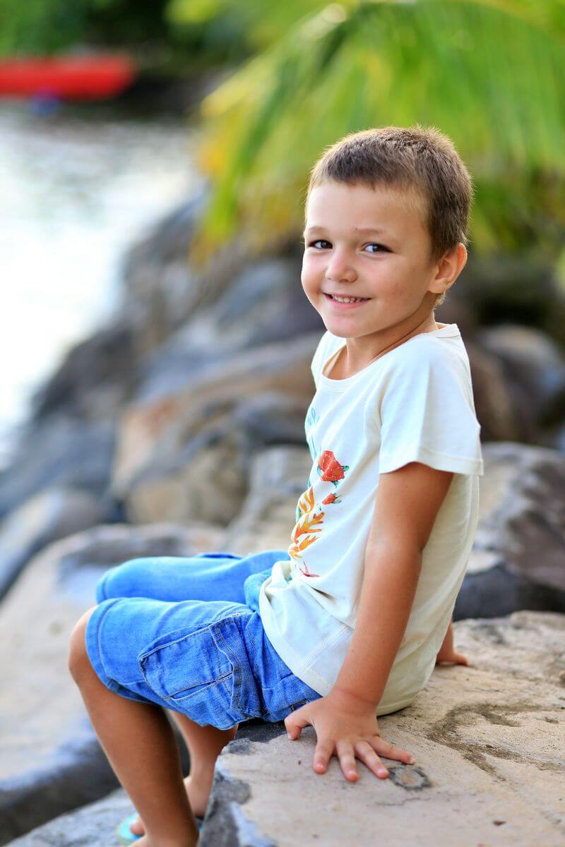 nuestro hijo Louis imagen fija de Louis
