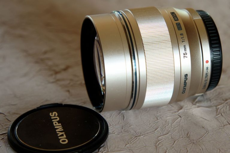 prueba del Olympus 75 mm f/1.8 Micro 4:3 el objetivo 75 mm f/1.8