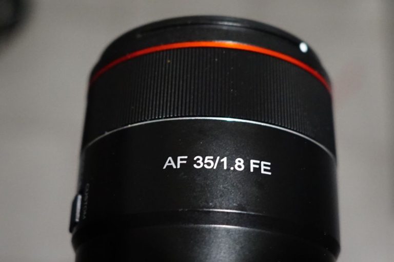Reseña del Samyang AF 35mm f/1.8 FE Reseñé el Samyang AF 35mm f/1.8 FE